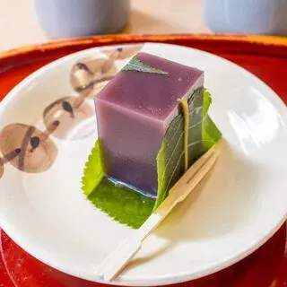 Kamo Mitarashi Chaya-1b.webp