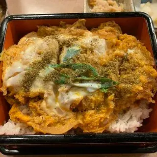 Tonkatsu-dokoro Katsuhiro-1b.webp