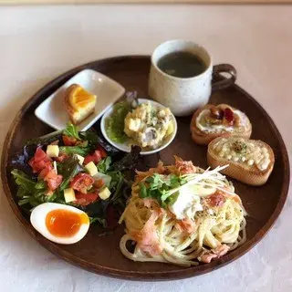 Kunsei Market-1a.webp