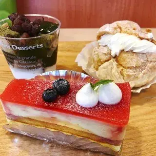 Cattleya Shinjujo Store-1c.webp