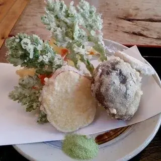 Koshihata Friend Park Matsubara-1c.webp