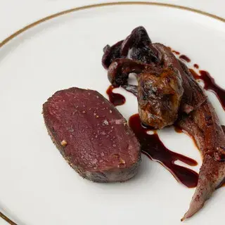 Salone Tokyo-1a.webp