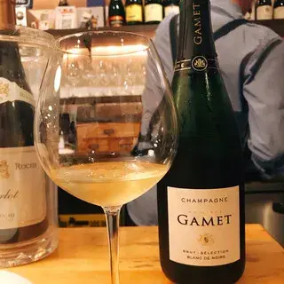 Champagne & Gyoza Bar Stand-cham-shoku-1c.webp