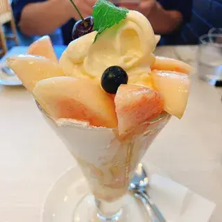 Fruits Parlor Murahata-1d.webp