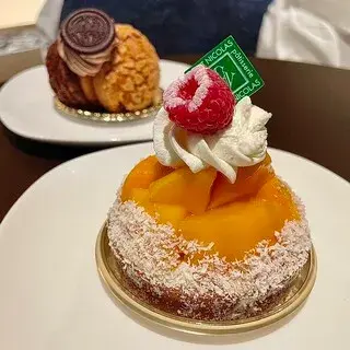 Saint Nicolas Korinbo Store-1c.webp