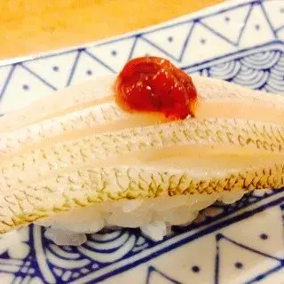 Hachiro Sushi-1c.webp