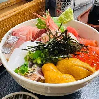 Sashimi Sanshimi-ya-1c.webp