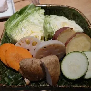 Niku Takumi Jade Kanazawa-1c.webp