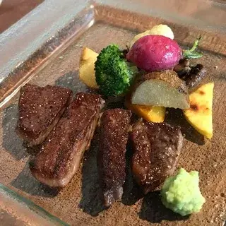 La Nene Goose-1a.webp