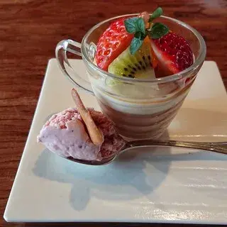 La Nene Goose-1d.webp