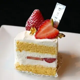 Le Musée De H Kanazawa-1c.webp