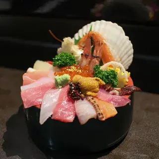 Yamasan Sushi Honten-1b.webp