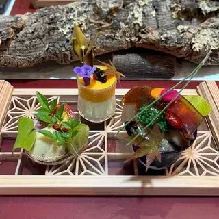 Kuriente Kawabata-1c.webp