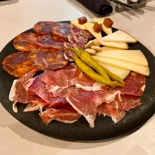 Spanish Cuisine Comer-1d.webp