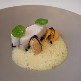 Installation Table Enso L'asymetrie Du Calme-1c.webp