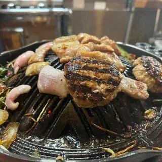 Rum House Kekere-1d.webp