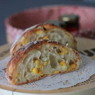 Boulangerie Coron-1a.webp