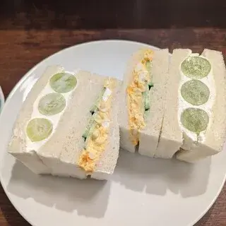 Saera Coffee & Sandwiches-1d.webp