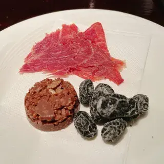 Deux Ermitage-1b.webp