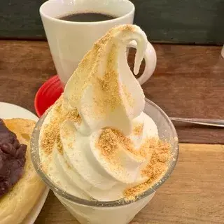 Bucyo Coffee-1d.webp