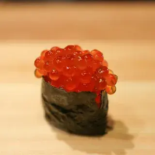 Standing Sushi Kiwami-1b.webp