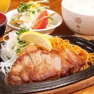 Salads & Kitchen Tiki-1a.webp