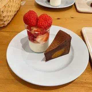 Oyatsu Kenkyuusho-1c.webp