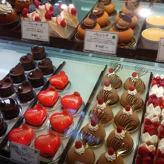 Patisserie Anneau-1a.webp