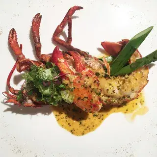 Loire French Restaurant-1b.webp