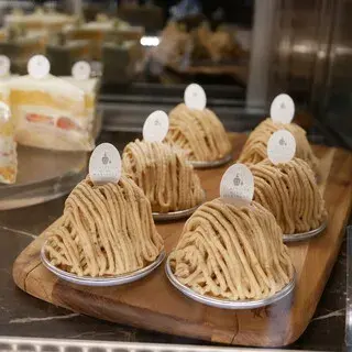 L’atelier Hiro Wakisaka-1c.webp