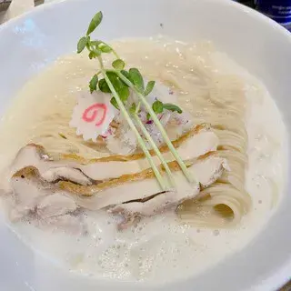 Noodles Kitchen Gunners-1c.webp