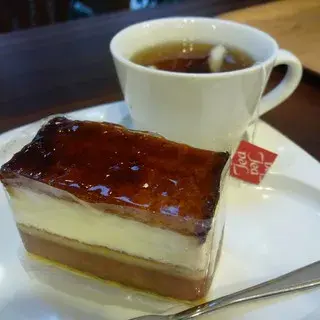Motomachi Cake-1d.webp