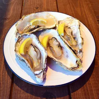 Hemingway Yokohama-1b.webp