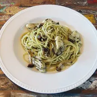 Hemingway Yokohama-1d.webp