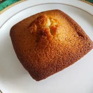 Echire Patisserie Au Bourg Yokohama-1b.webp