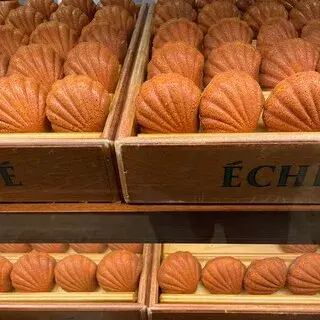 Echire Patisserie Au Bourg Yokohama-1d.webp