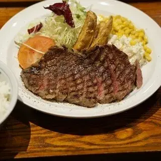 Bomber Kitchen-1c.webp