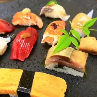 Tatsumisushi Nagahamaten-1a.webp