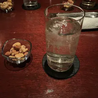 Bar Usquebaugh-1b.webp