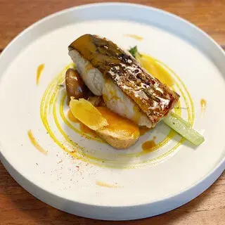 Ideal Bistro-1c.webp