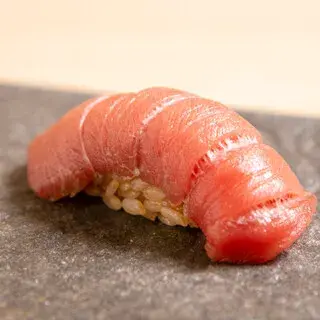 Sushi Akasu-1b.webp
