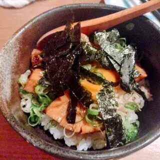 Uohan Inarimachi Store-1b.webp