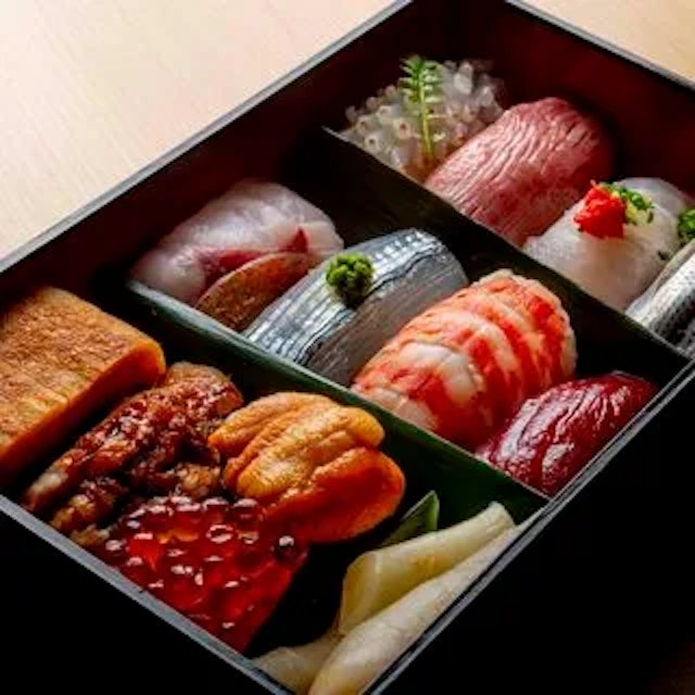 Sushi Fujiro-1a.webp