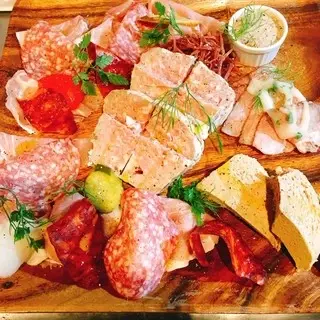 Gare De Lyon Ginza-1c.webp