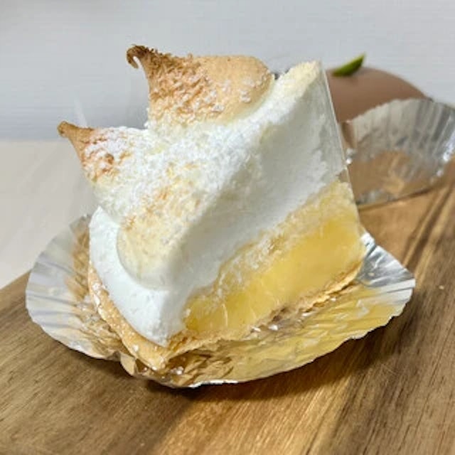 Yogashi Lemon Pie-1a.webp