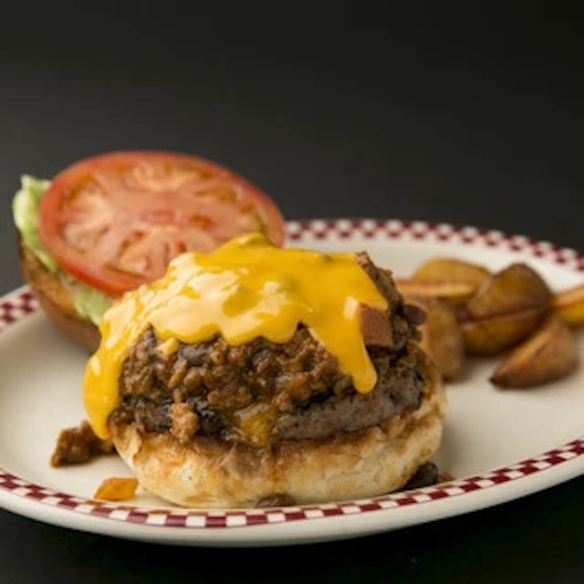Munch's Burger Shack-1b.webp