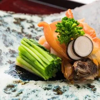 Gion Suetomo-1d.webp