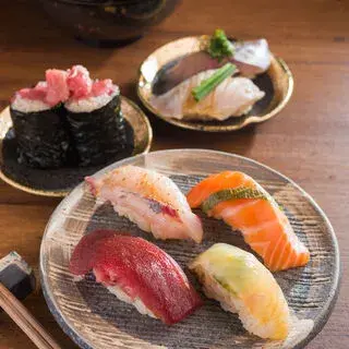 Tsukiji Otokomae Sushi-1d.webp