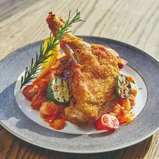 Mano-e-mano Minatomirai-1d.webp